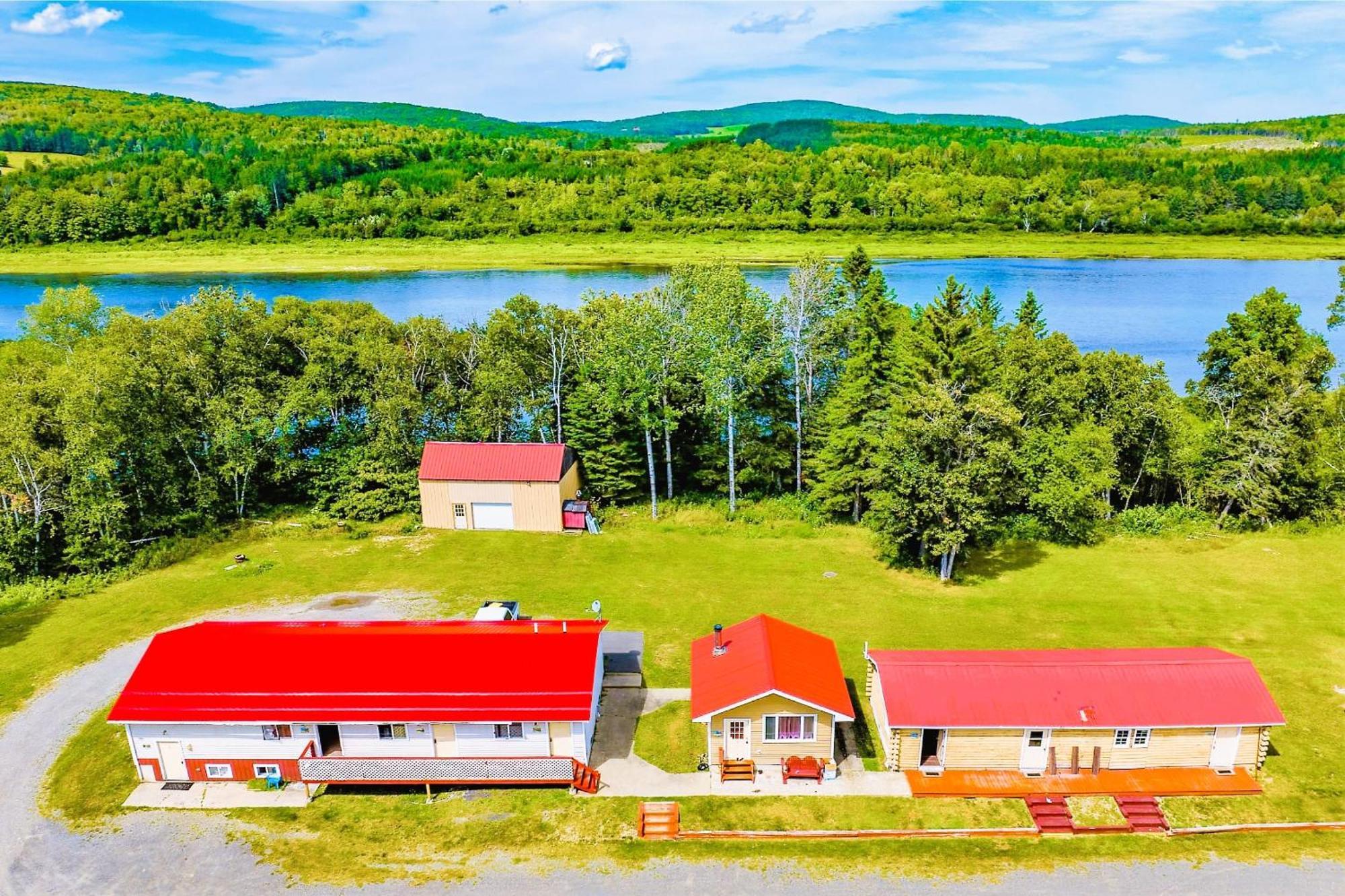 Saint John Plantation Love Hotels St John River By Oyo At Fort Kent Me מראה חיצוני תמונה