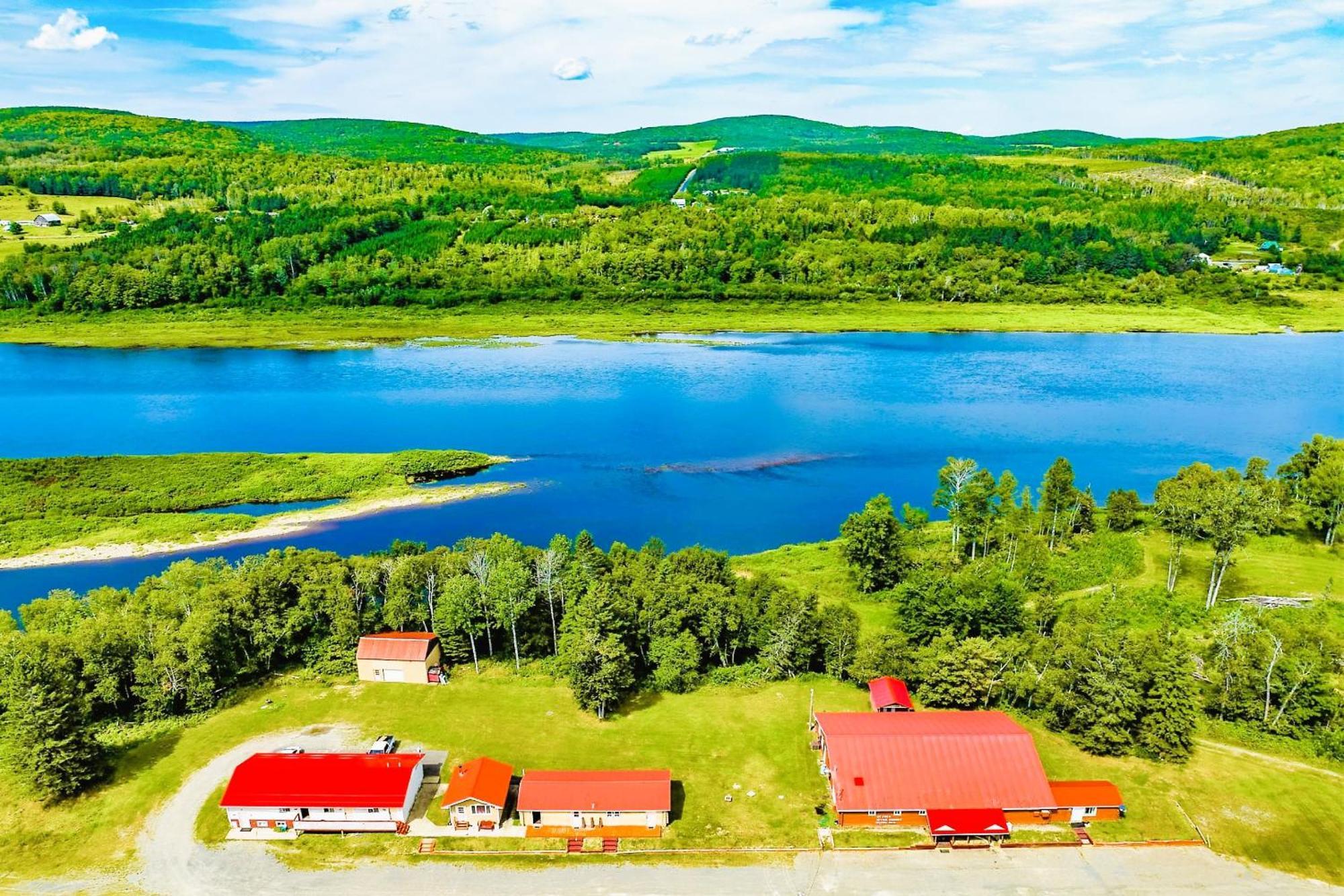 Saint John Plantation Love Hotels St John River By Oyo At Fort Kent Me מראה חיצוני תמונה